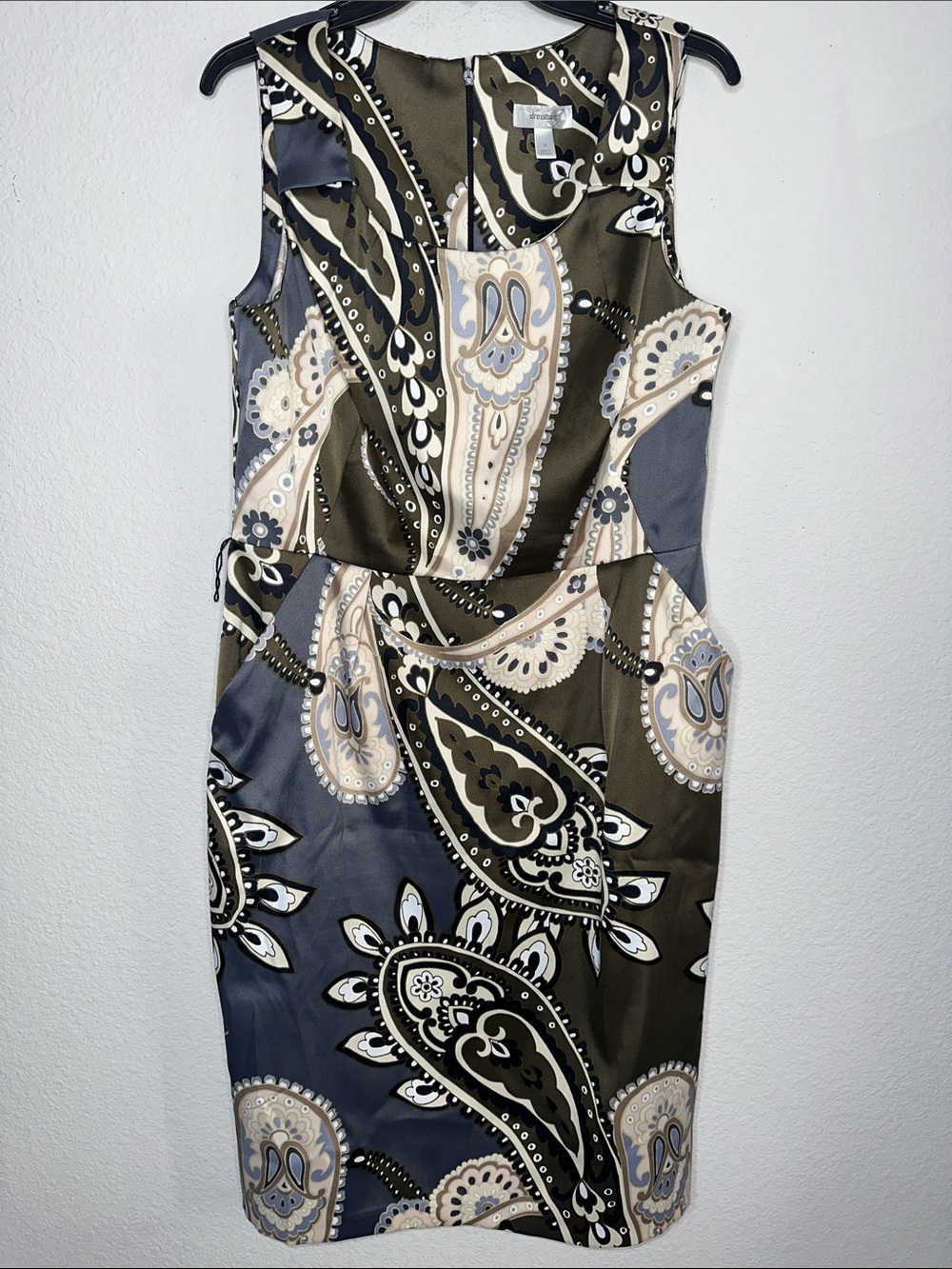 Dress Barn Sleeveless Paisley Midi Dress in Olive, Gray, Cream